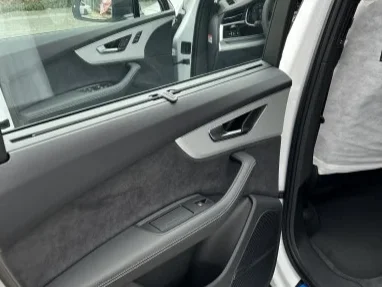 아우디 Q7 50 TDI 콰트로 프리미엄 4M 썸네일 9