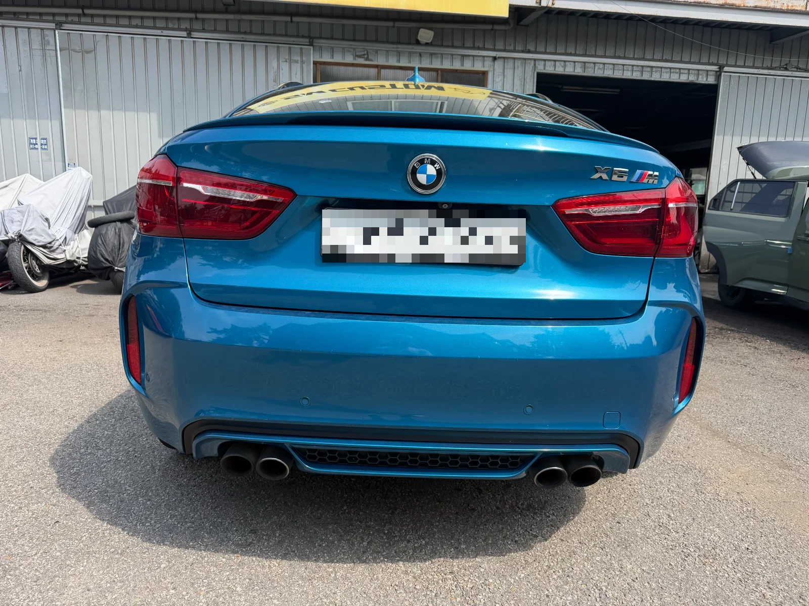 BMW X시리즈 M50d F16 썸네일 2