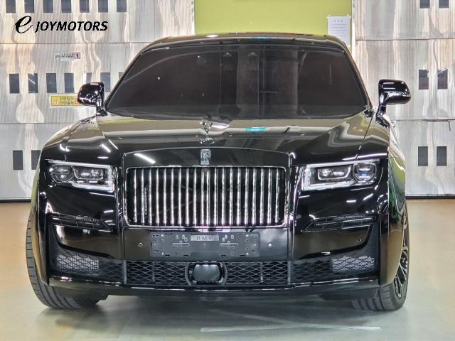 롤스로이스 고스트 2세대 6.7 V12 블랙 배지