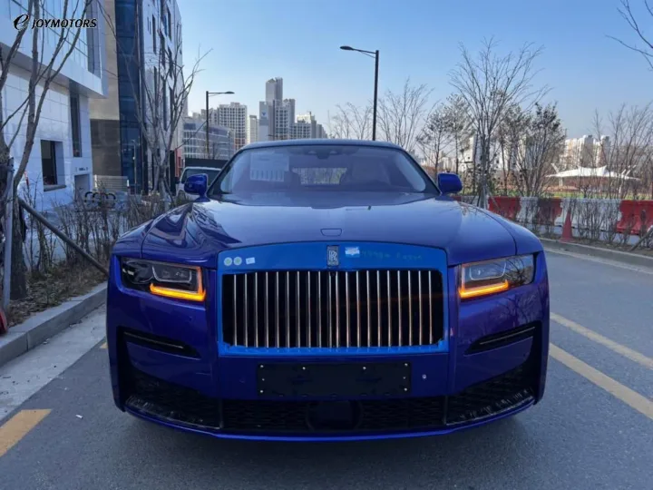 롤스로이스 고스트 2세대 6.7 V12 블랙 배지