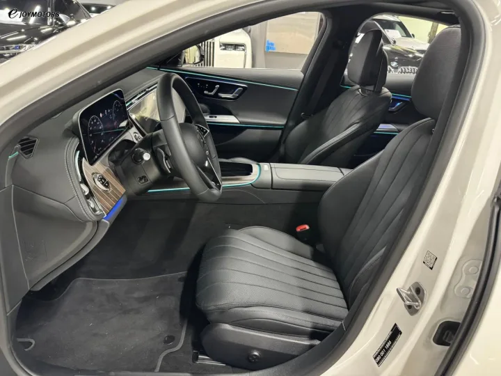 벤츠 E클래스 E300 4MATIC 익스클루시브 썸네일 7