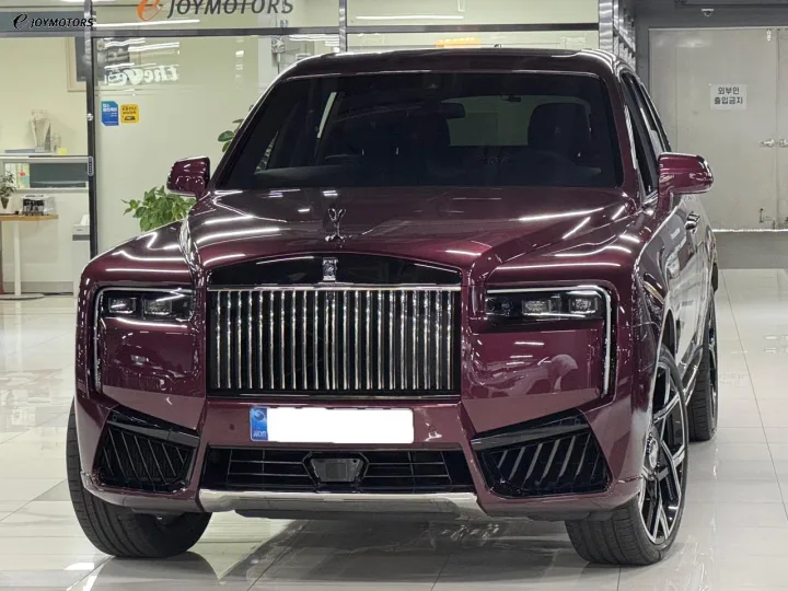 롤스로이스 컬리넌 6.8 V12 블랙 배지