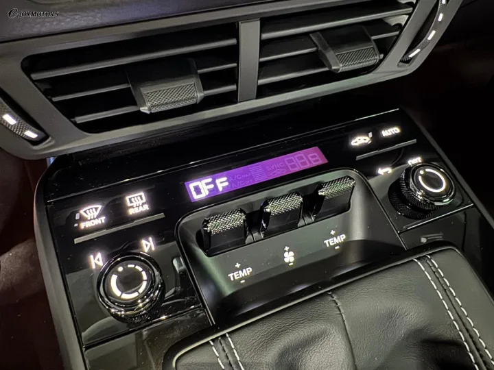 포르쉐 911 뉴 GT3 992 썸네일 8