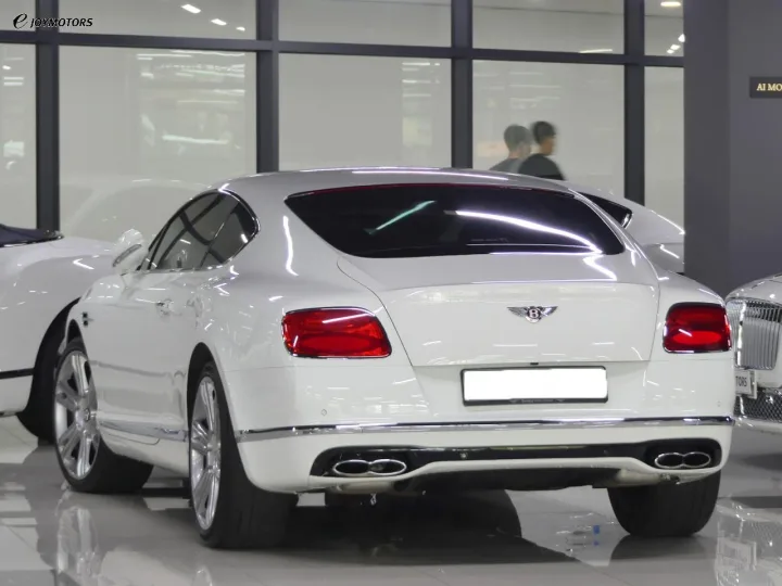 벤틀리 컨티넨탈 GT 4.0 V8 썸네일 3