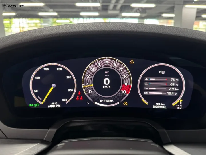 포르쉐 911 뉴 GT3 투어링 썸네일 6