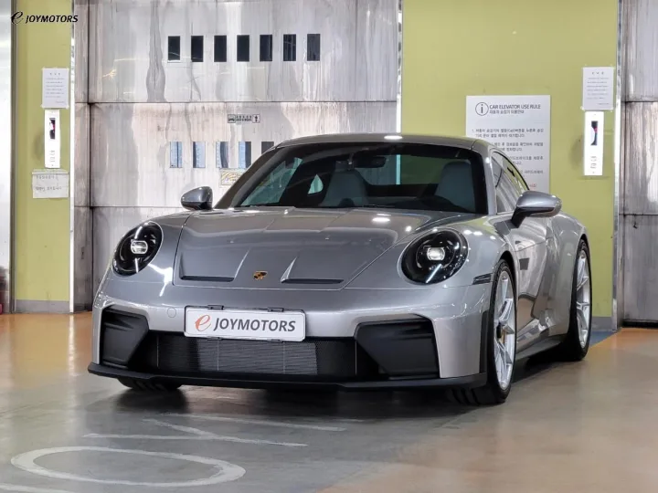 포르쉐 911 뉴 GT3 투어링