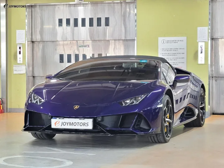 람보르기니 우라칸 LP640-4 에보 스파이더