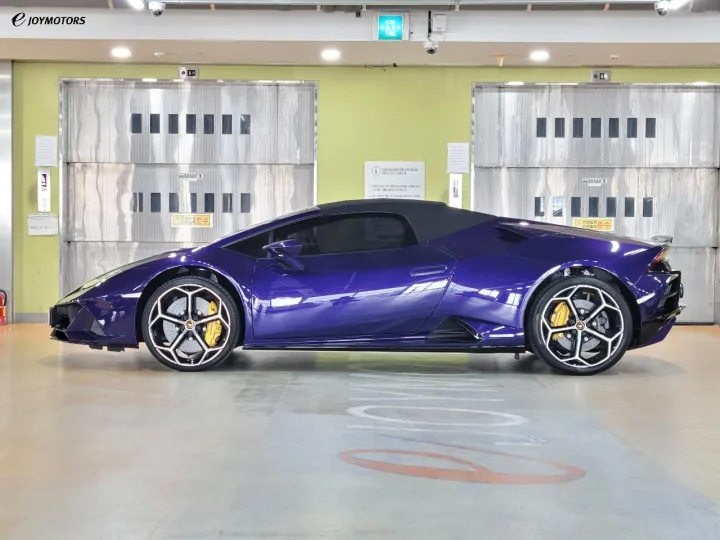 람보르기니 우라칸 LP640-4 에보 스파이더 썸네일 2