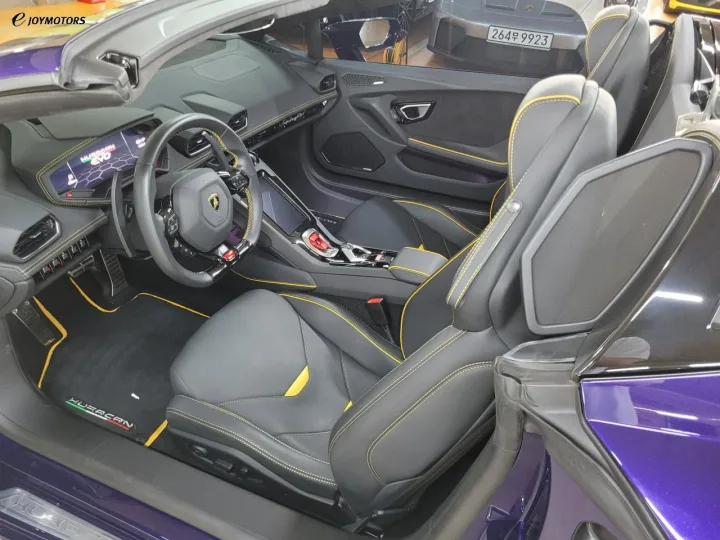 람보르기니 우라칸 LP640-4 에보 스파이더 썸네일 4
