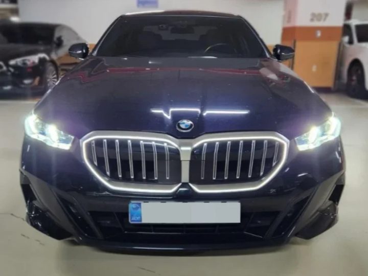 BMW 5시리즈 520i M 스포츠