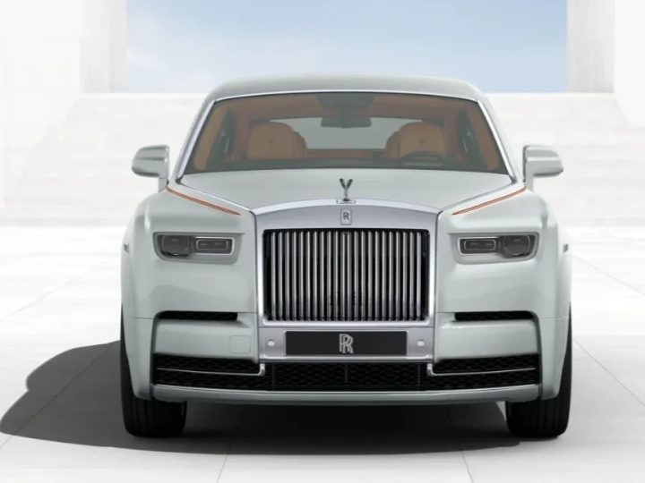 롤스로이스 팬텀 6.7 V12 EWB 6.7 V12
