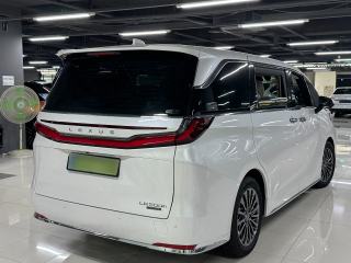 렉서스 LM 500h 이그제큐티브 썸네일 2