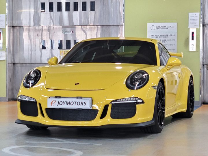 포르쉐 911 GT3 991 GT3