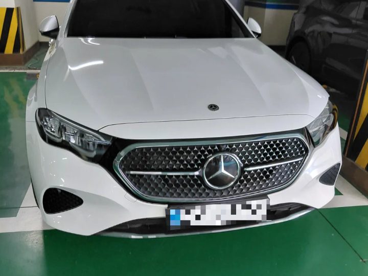 벤츠 E클래스 W214 E200 아방가르드